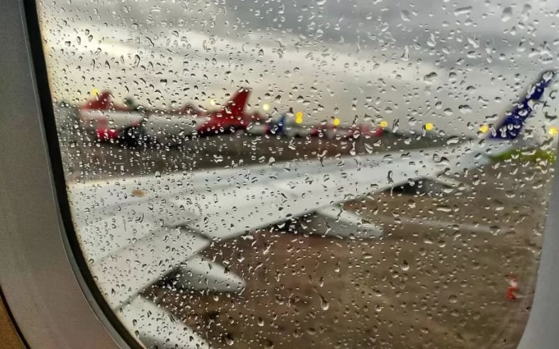 Can Planes Take Off In The Rain